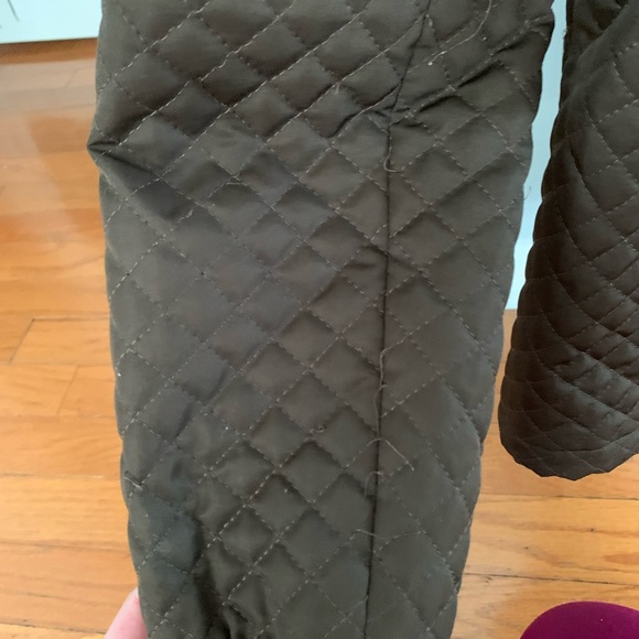 Burberry vintage quilted coat with fur hood - Picture 8 of 16